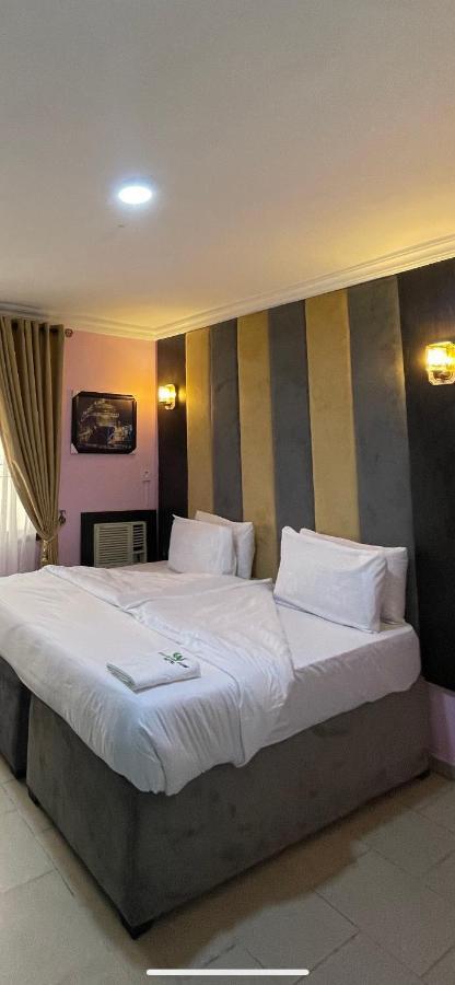 Alluring View Hotel - Allen Avenue Lagos Dış mekan fotoğraf